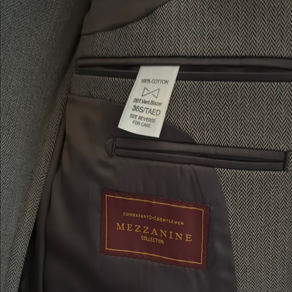 Gray Wool Blazer with Notch Lapel - Picture 5 of 6